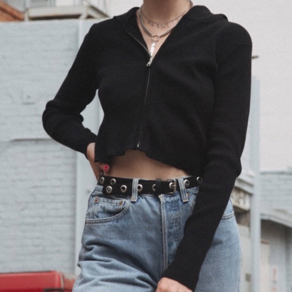 BRANDY ARGDEN BLACK RIBBED CROPPED HOODIE ZIP UP